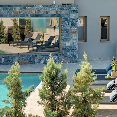 Luxury Aqua With 2 Heated Pools Villa *