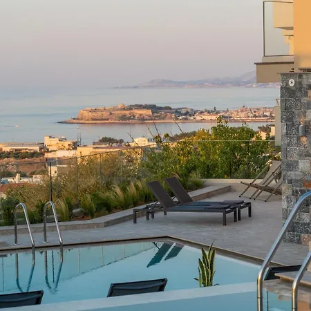 Luxury Aqua With 2 Heated Pools Villa *
