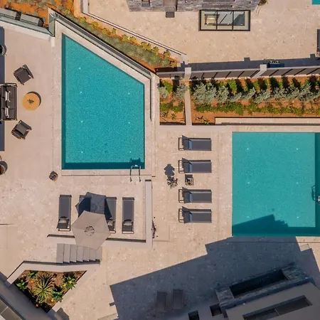Luxury Aqua With 2 Heated Pools Villa *